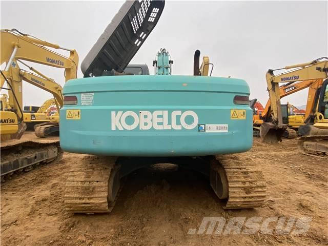 Kobelco SK 210 Roomikekskavaatorid