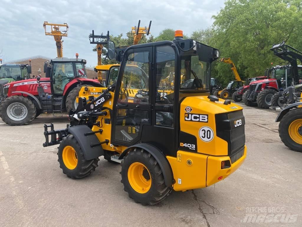 JCB 403 PLUS Põllumajanduslikud teleskoopkäitlejad