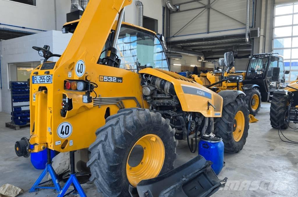 JCB 532-70 Põllumajanduslikud teleskoopkäitlejad