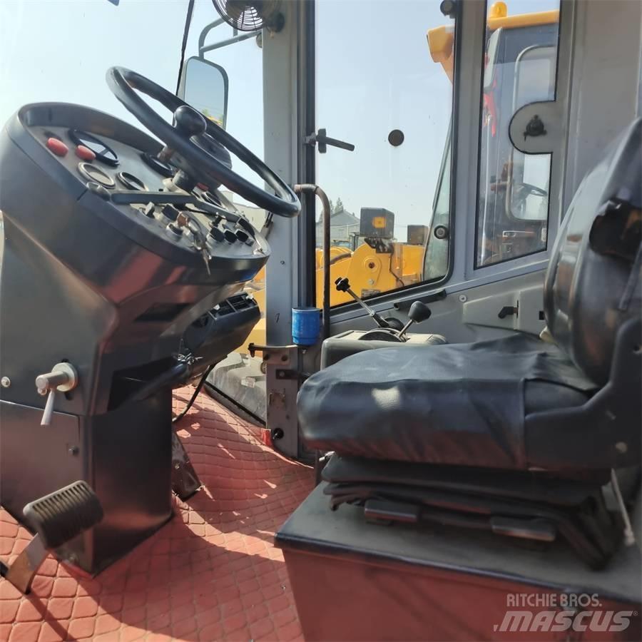 XCMG XS 263 J Ühe trumliga rullid