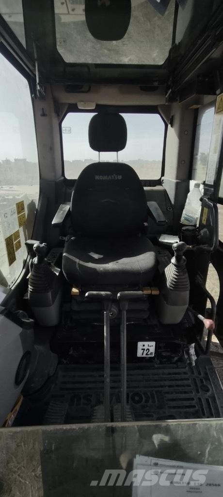 Komatsu PC 138 US-8 Roomikekskavaatorid