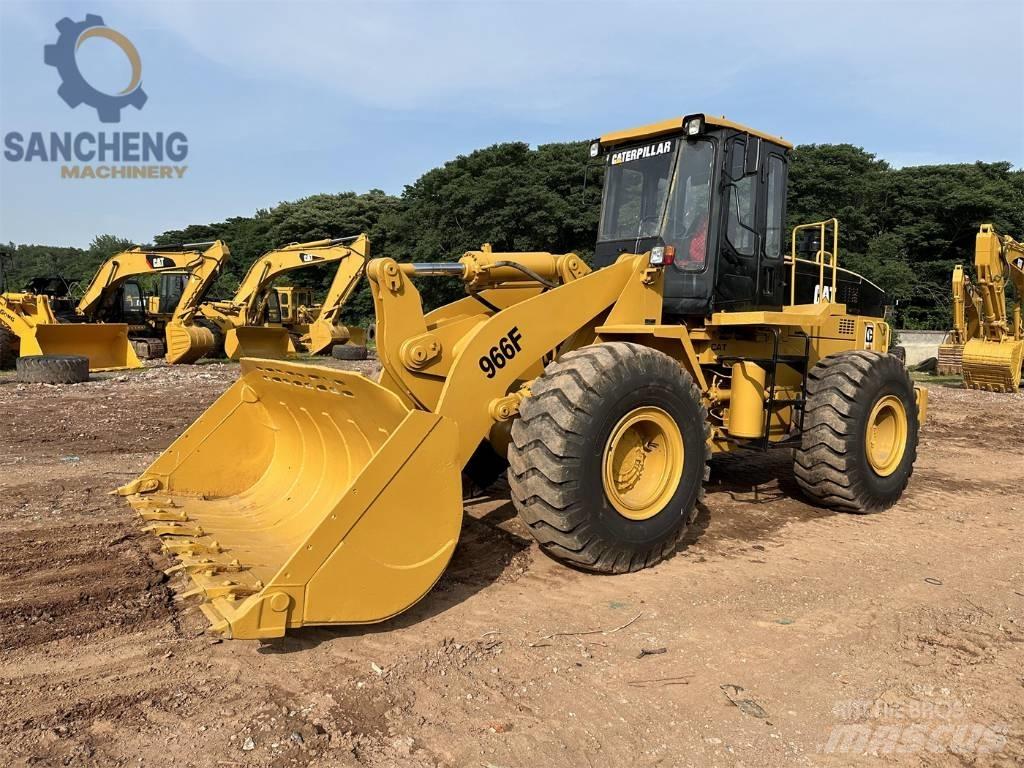 CAT 966 F Rataslaadurid