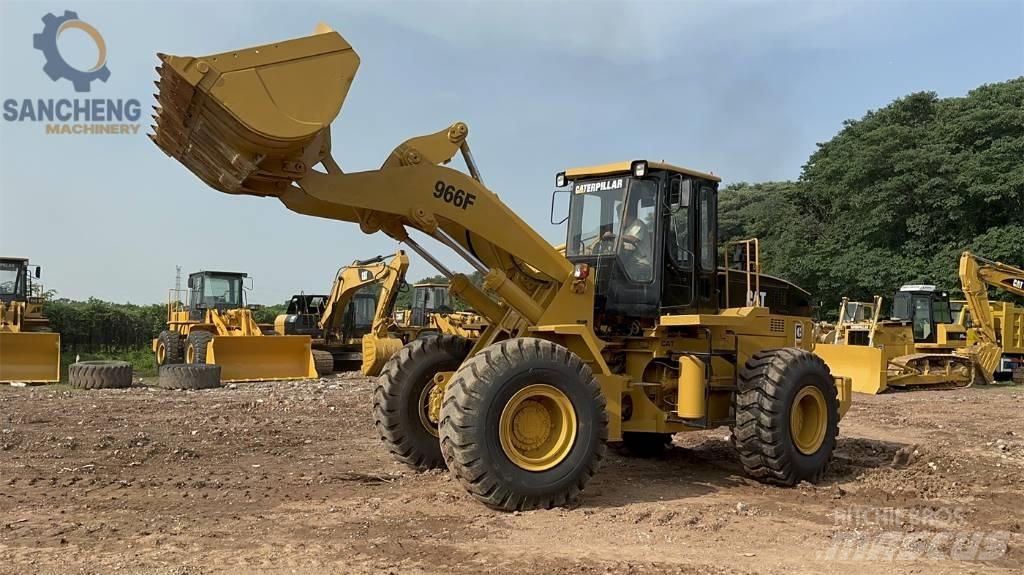 CAT 966 F Rataslaadurid