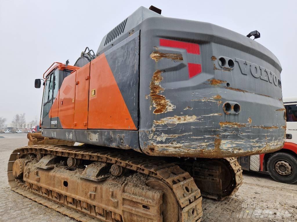 Volvo EC 750 EL Roomikekskavaatorid