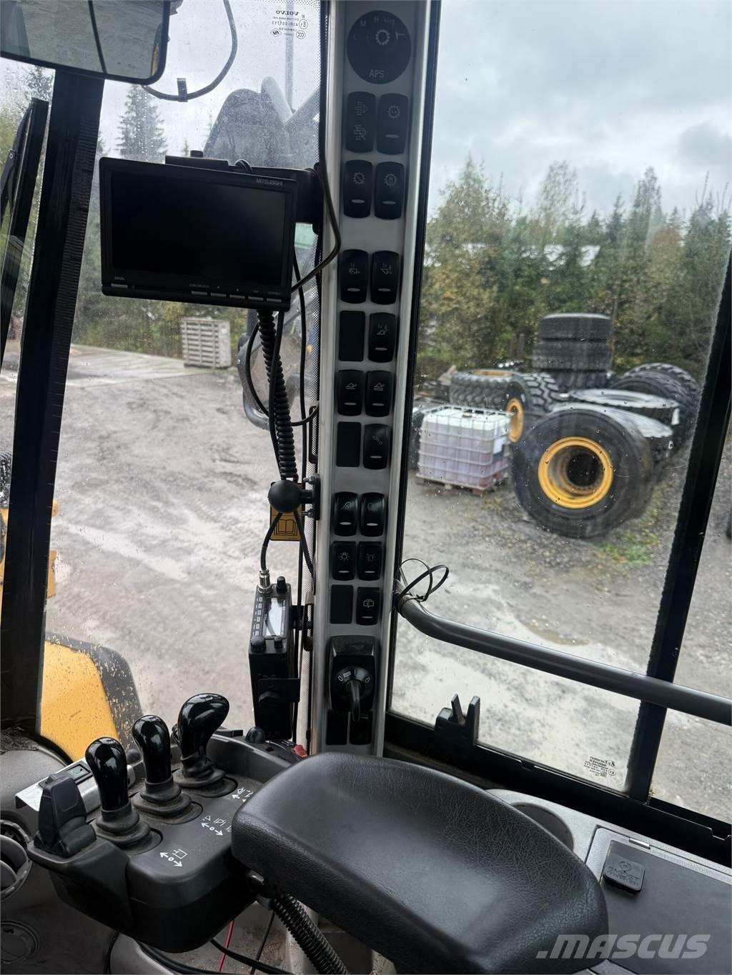 Volvo L180G Rataslaadurid
