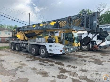 Grove TMS 700 E Maastikutõstukid