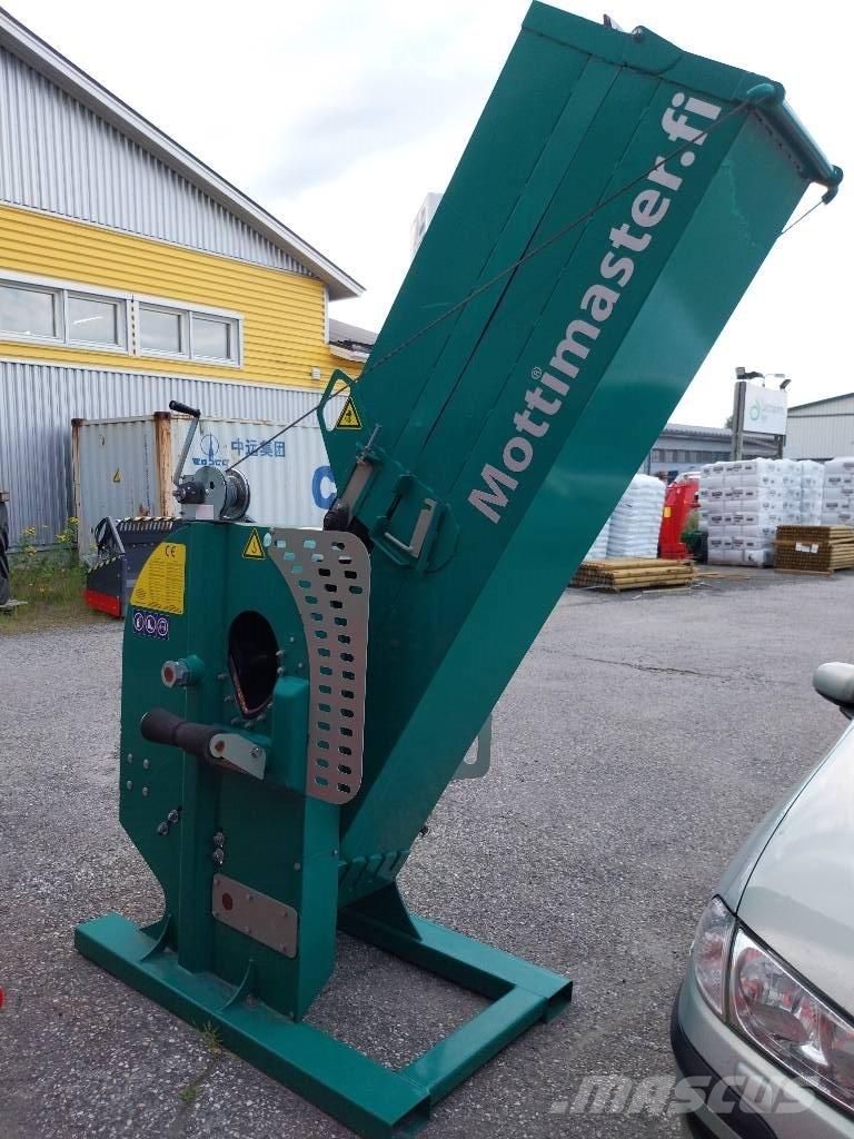 Mottimaster L Puulõikurid ja halumasinad
