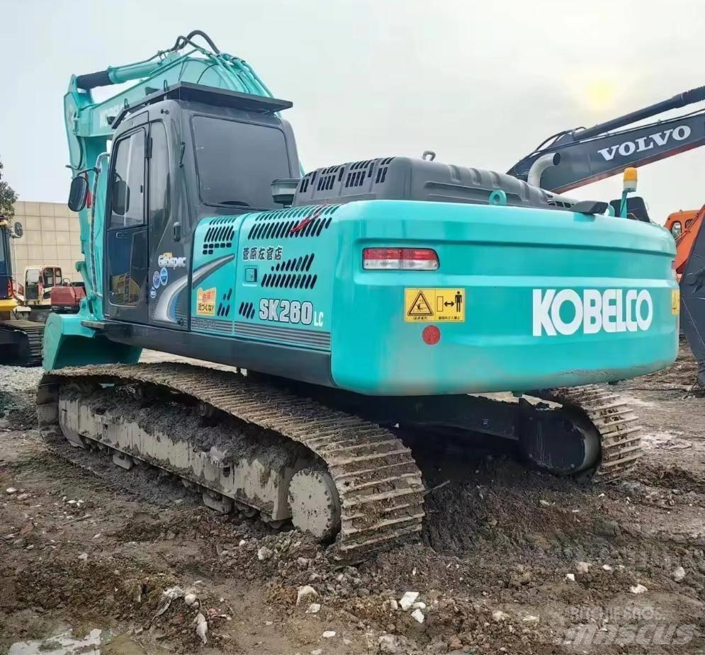 Kobelco SK 260 LC Roomikekskavaatorid