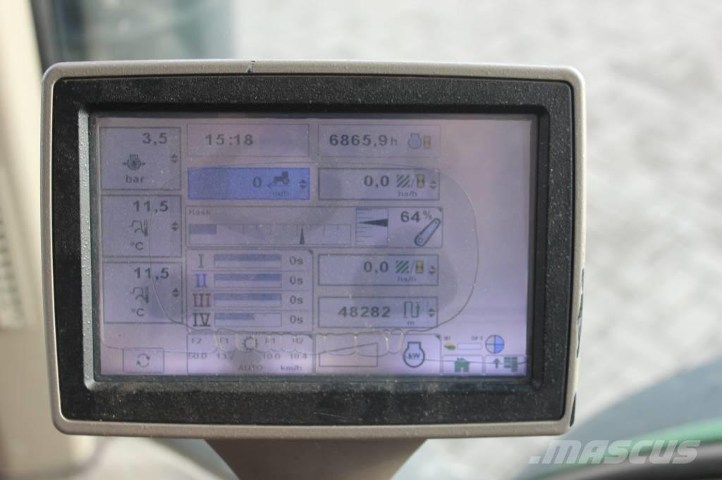 John Deere 8260 R Traktorid