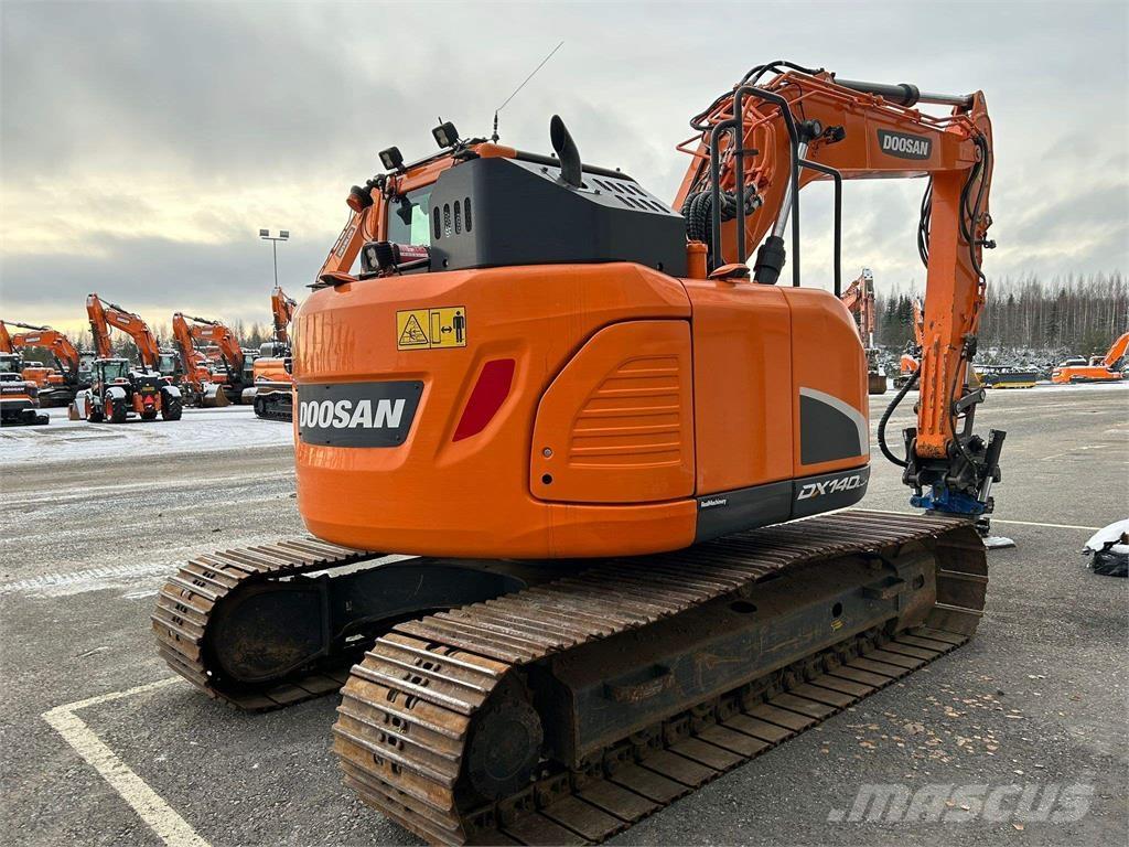 Doosan DX140LCR-5 Roomikekskavaatorid