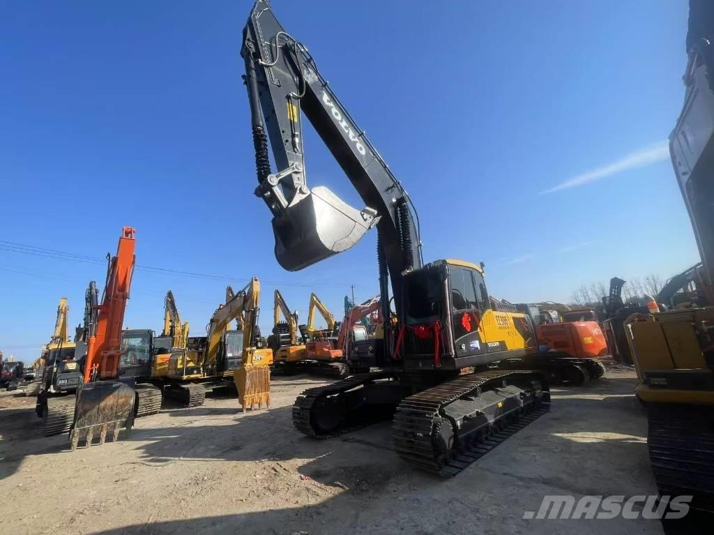 Volvo EC 300 Roomikekskavaatorid