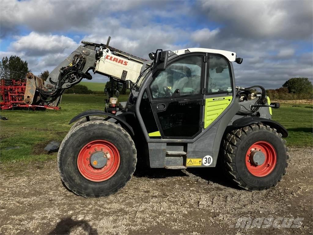 CLAAS 7055 Põllumajanduslikud teleskoopkäitlejad