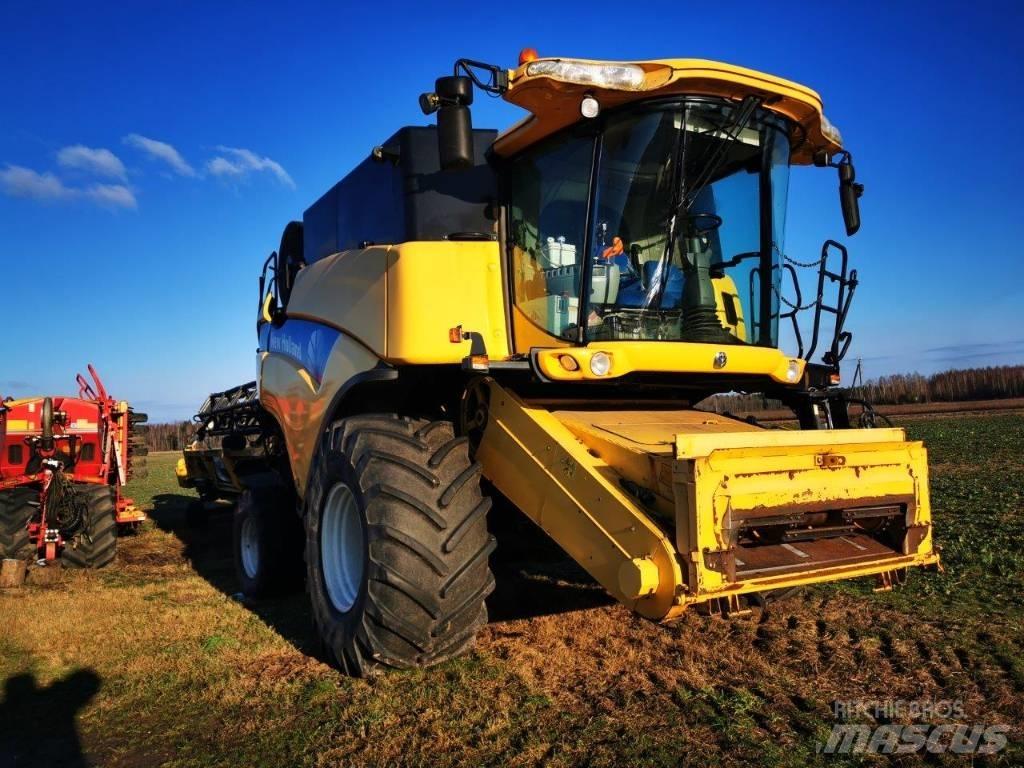 New Holland CX 8080 Teraviljakombainid