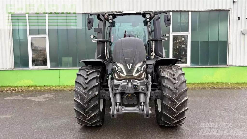Valtra q 285 Traktorid