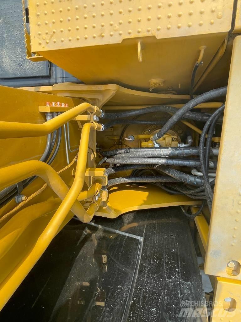 CAT 315D2GC Roomikekskavaatorid