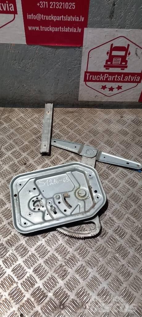 Scania R 440    2572349 Kabiinid