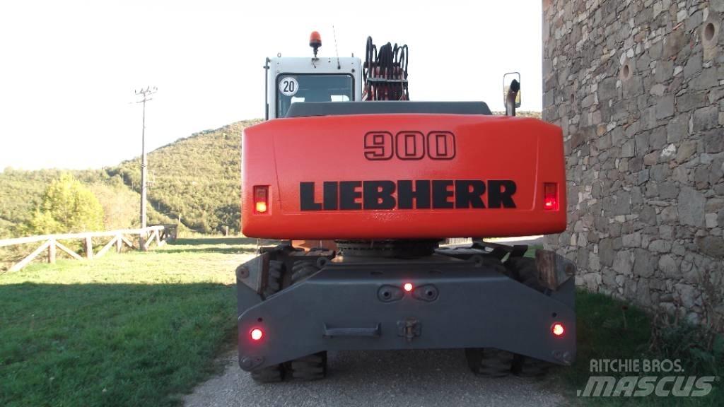 Liebherr A 900 C Ratasekskavaatorid