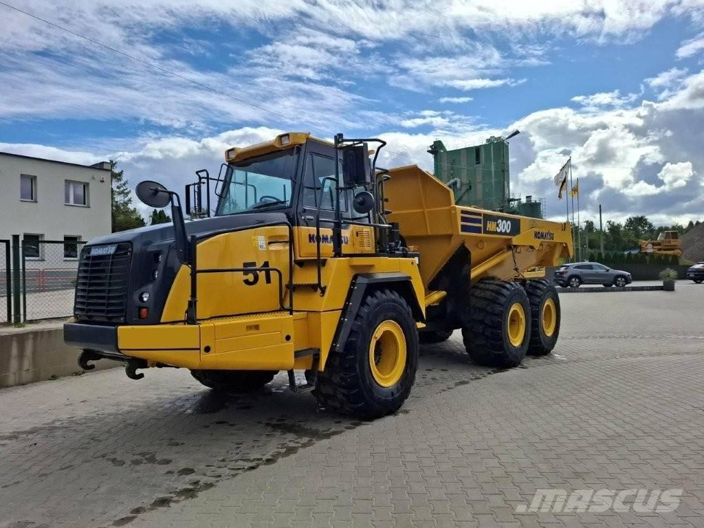 Komatsu HM 300 Liigendraamiga pinnaseveokid