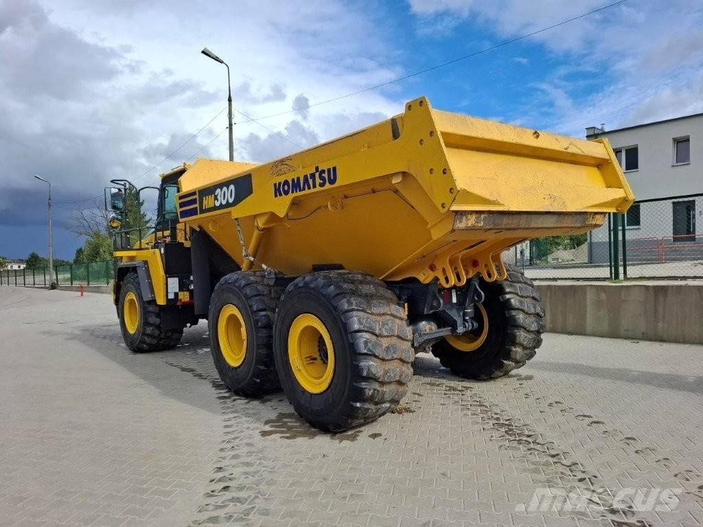 Komatsu HM 300 Liigendraamiga pinnaseveokid