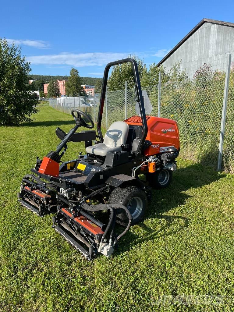 Jacobsen TR320 Greeni niidukid