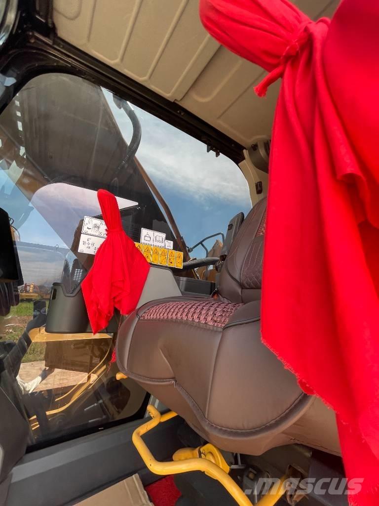 CAT 330GC Roomikekskavaatorid