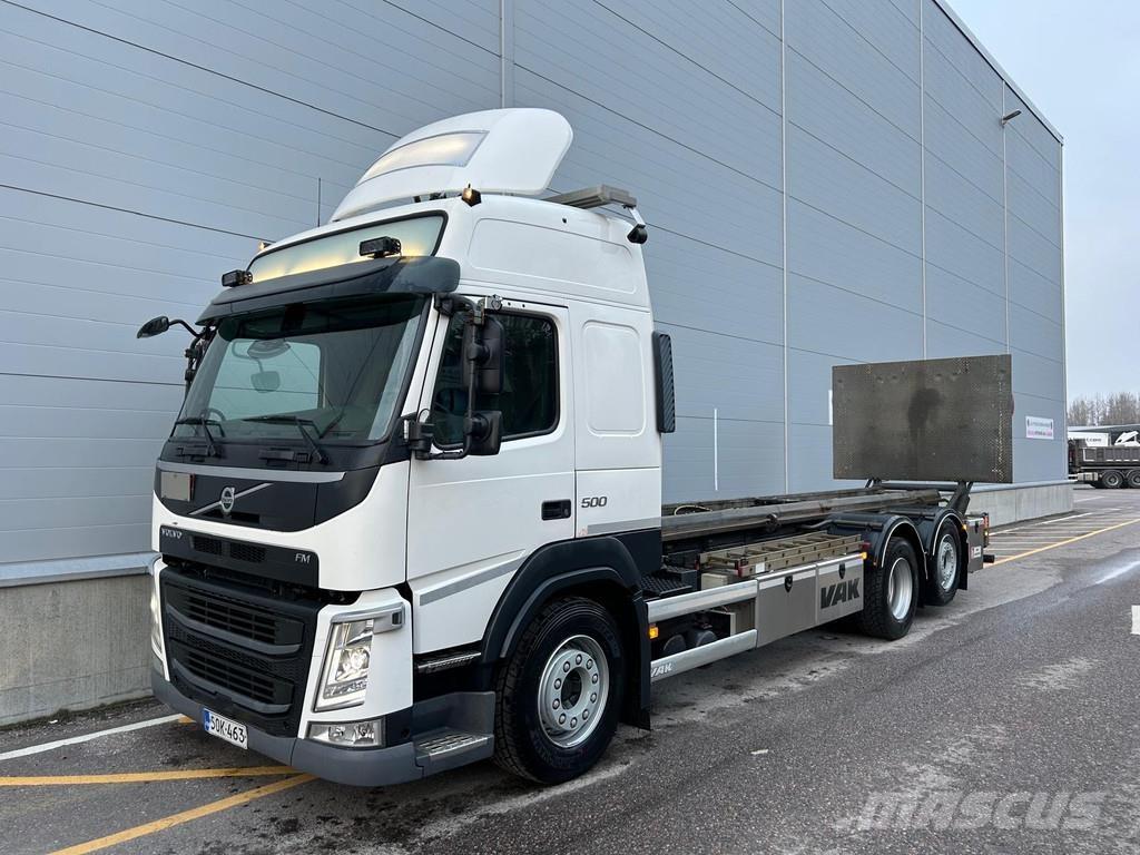 Volvo FM Trossüsteemiga vahetuskere veokid