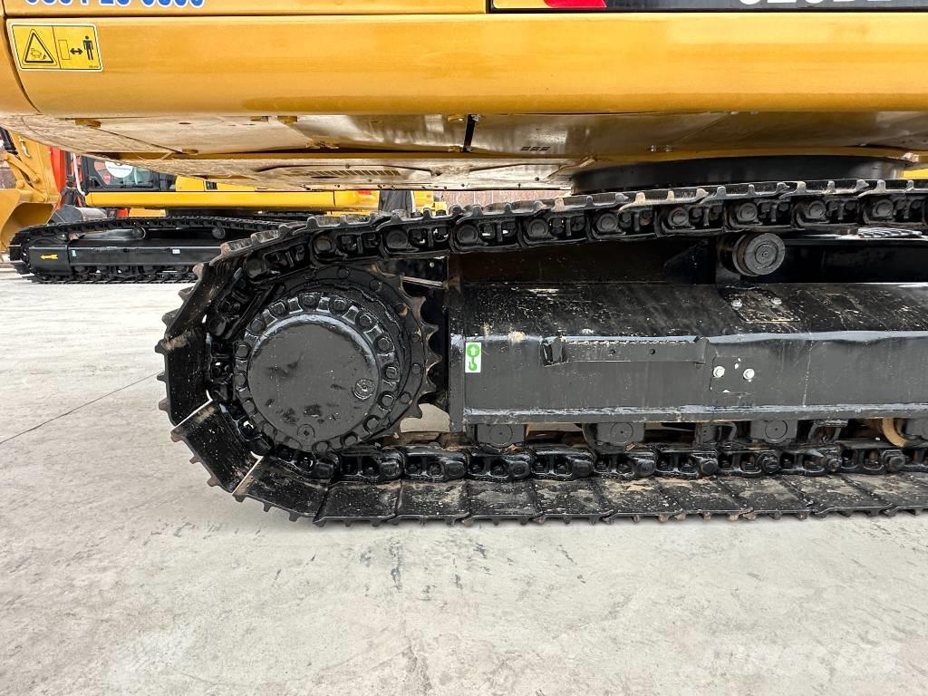 CAT 325D2L Roomikekskavaatorid