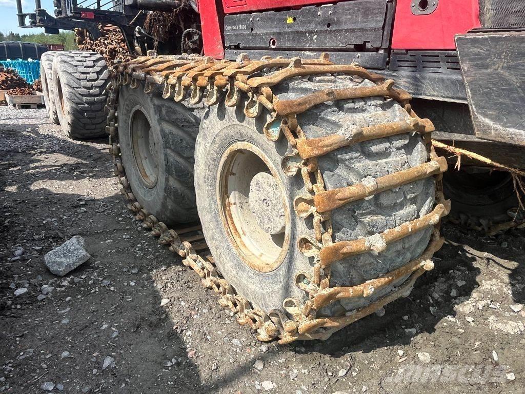 Komatsu 895 Forwarderid