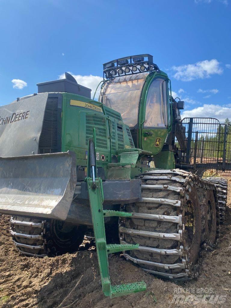 John Deere 1910G Forwarderid