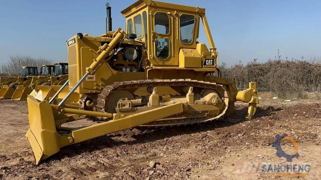 CAT D 8 K Buldooserid