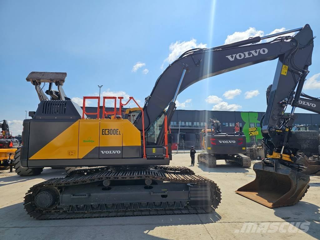 Volvo EC 300 EL Roomikekskavaatorid