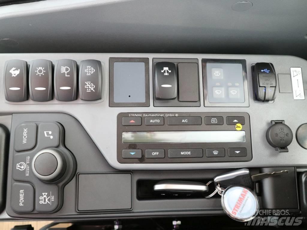 Doosan DX 140 LC-7 Roomikekskavaatorid