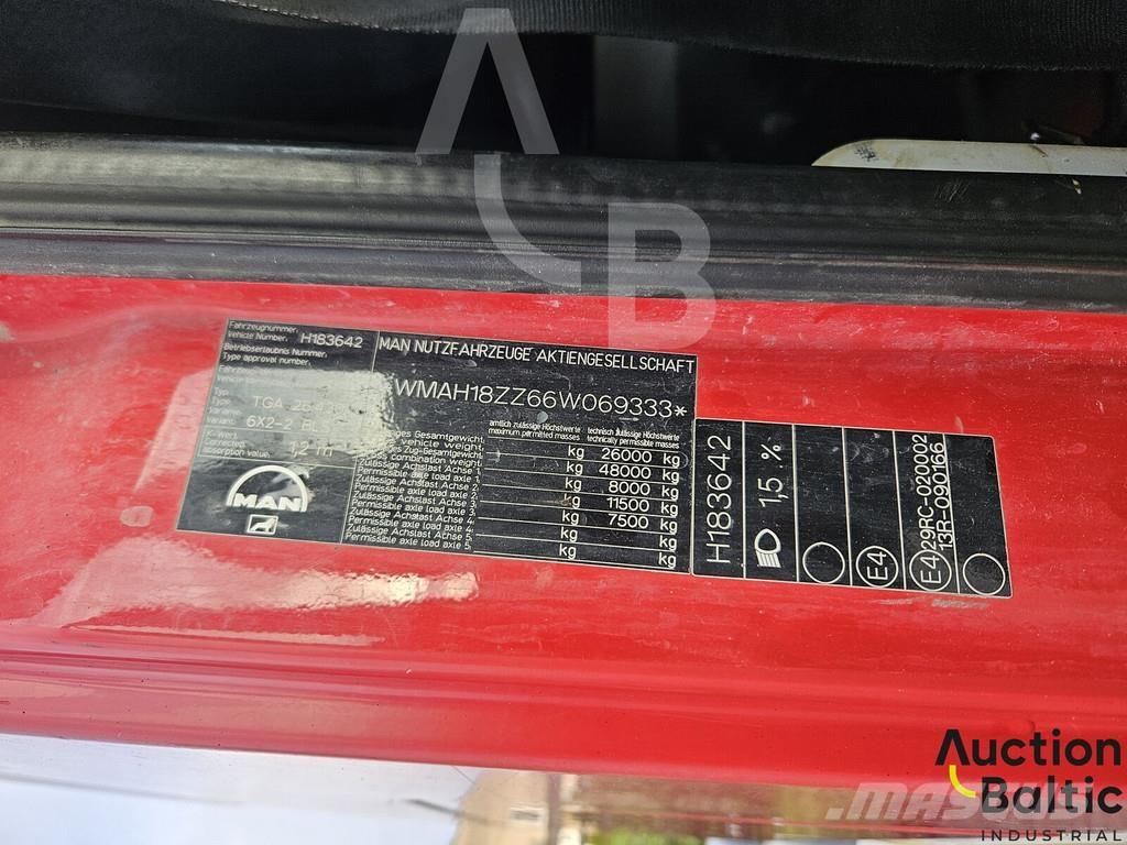 MAN TGA26.430 Sadulveokid