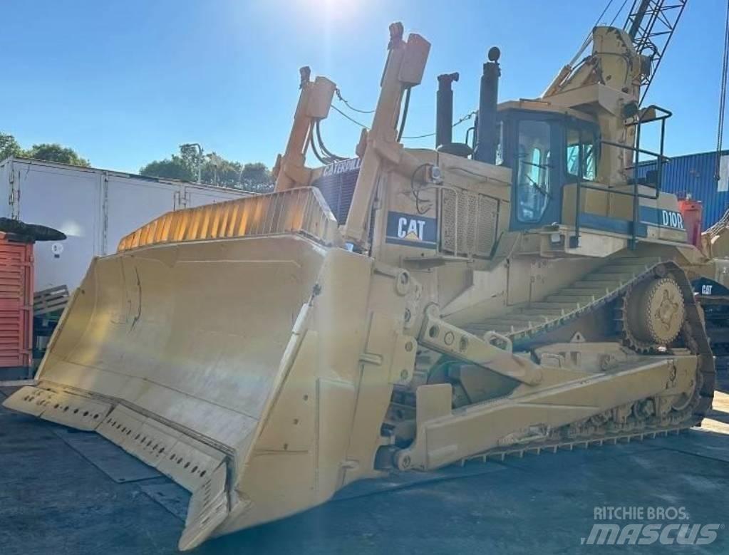 CAT D 10 R II Buldooserid