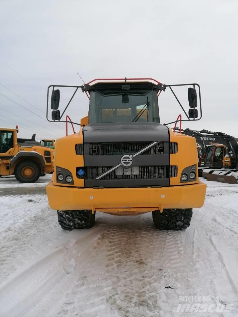 Volvo A 25 G Liigendraamiga pinnaseveokid