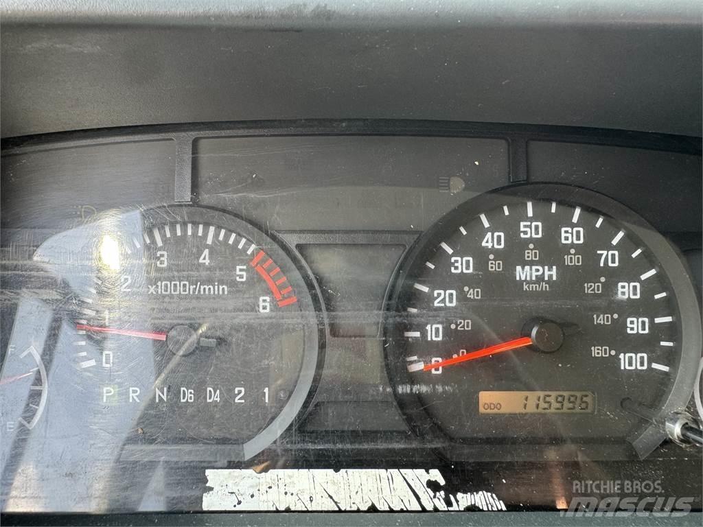 Isuzu NPR HD Kallurid