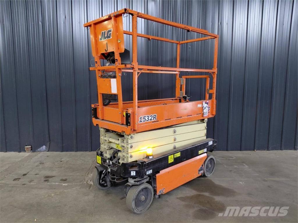 JLG 1532R Käärtõstukid