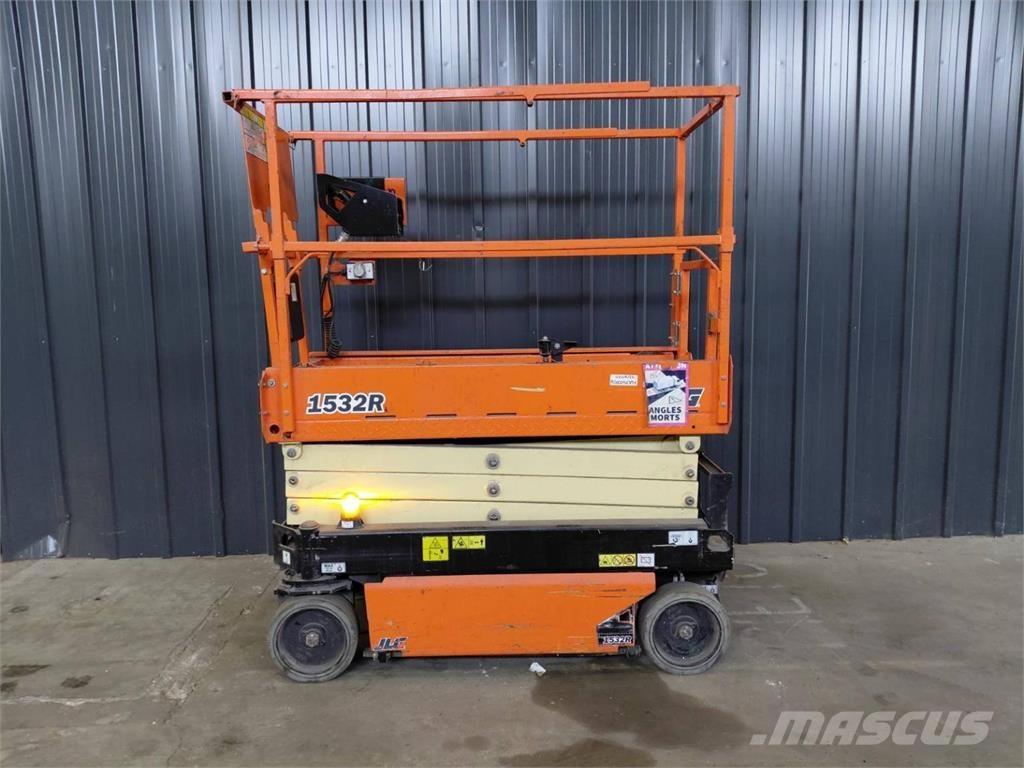 JLG 1532R Käärtõstukid