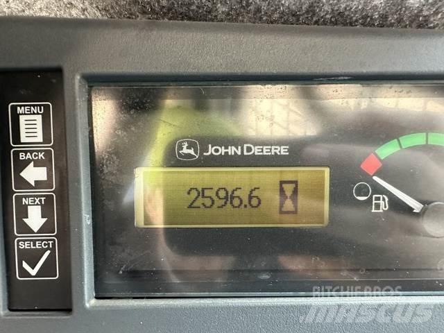 John Deere 331G Muu
