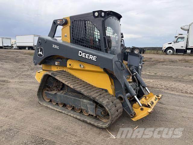 John Deere 331G Muu
