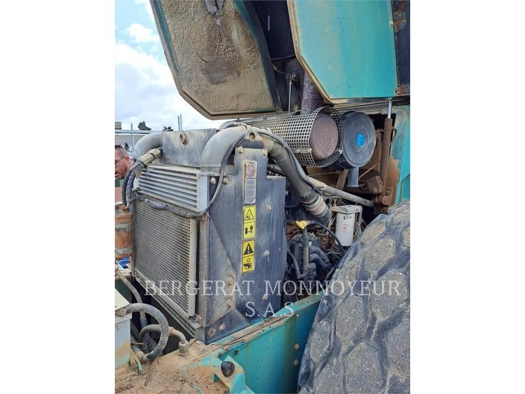 Ammann ASC130D Pinnasetihendajad