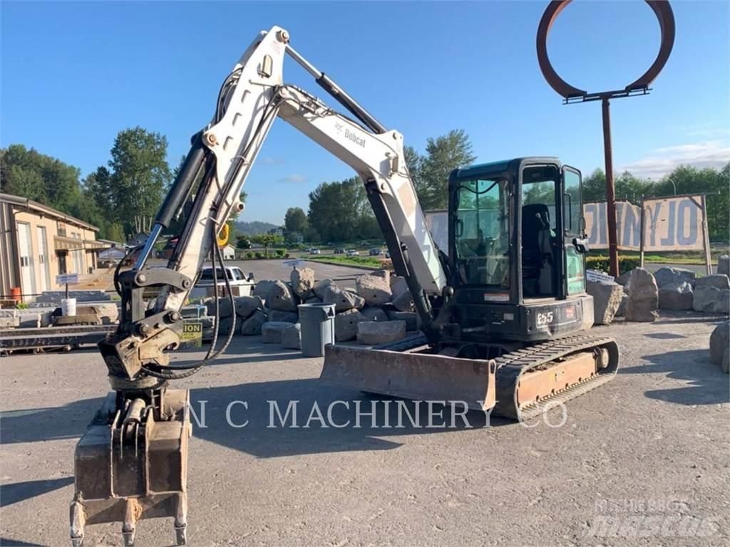 Bobcat E55 Roomikekskavaatorid