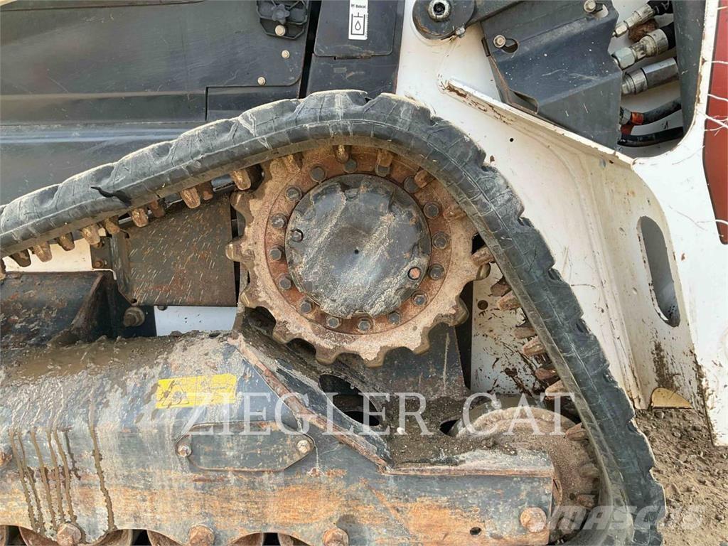 Bobcat T66 Roomiklaadurid