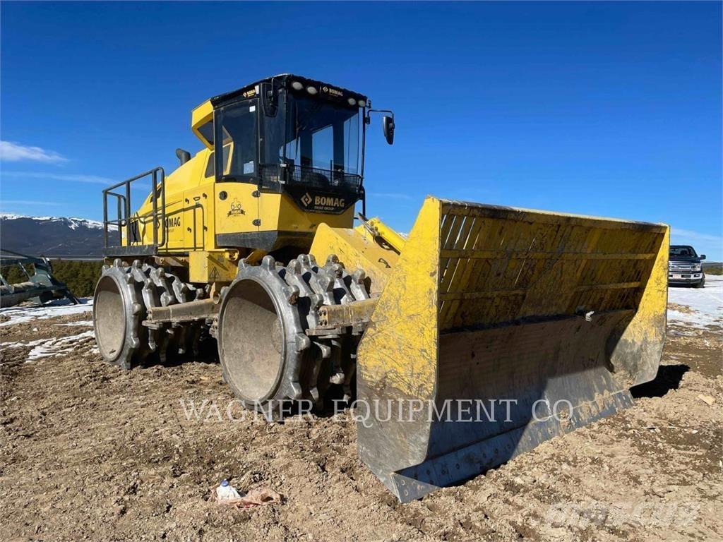 Bomag BC573RB-4 Pinnasetihendajad