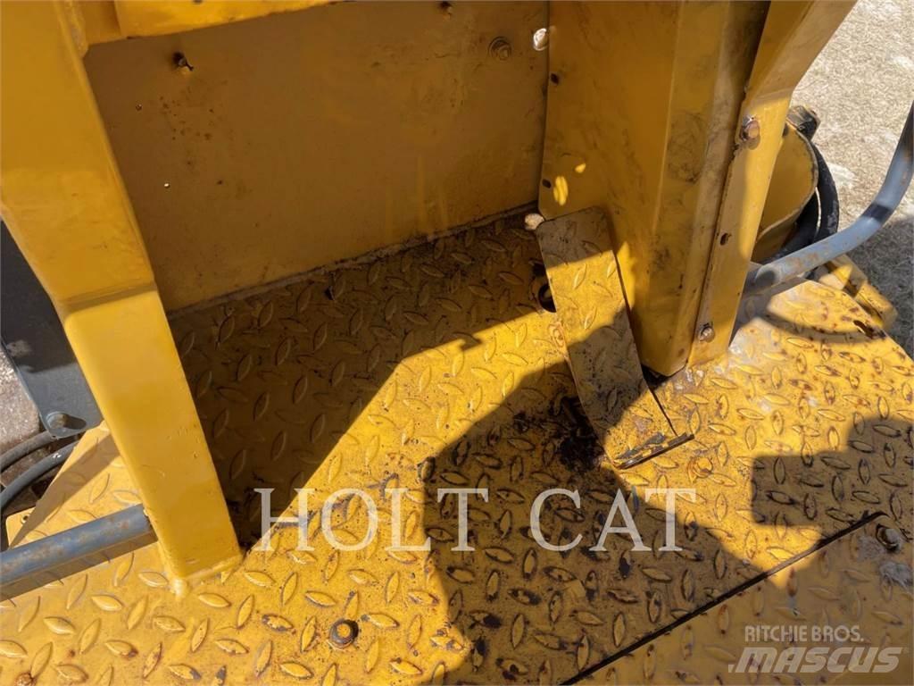 Bomag BW172PDB-2 Ühe trumliga rullid