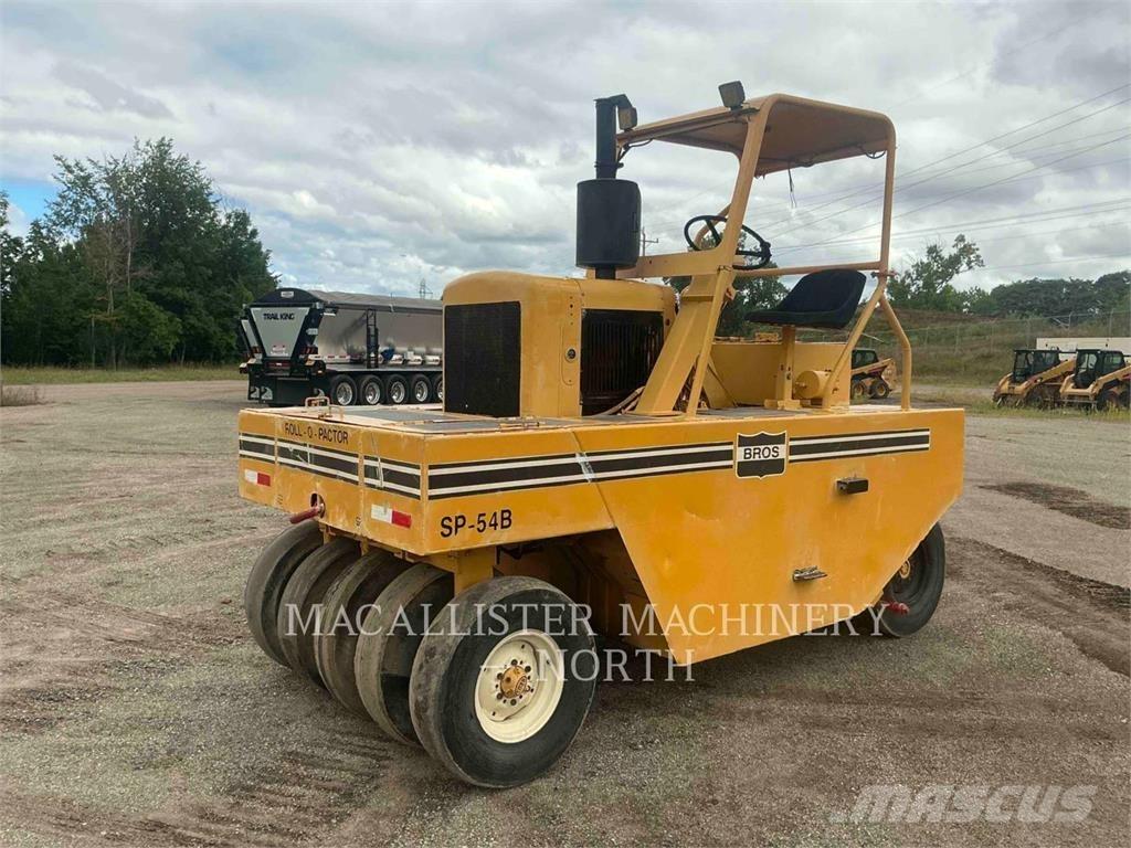 Bros SP-54B Pneumorehvidega rullid