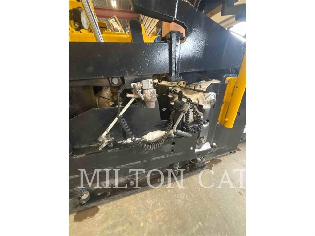 Carlson CP100 II Asfaldilaoturid