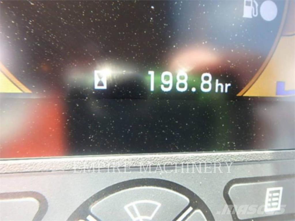 CASE CX80C Roomikekskavaatorid