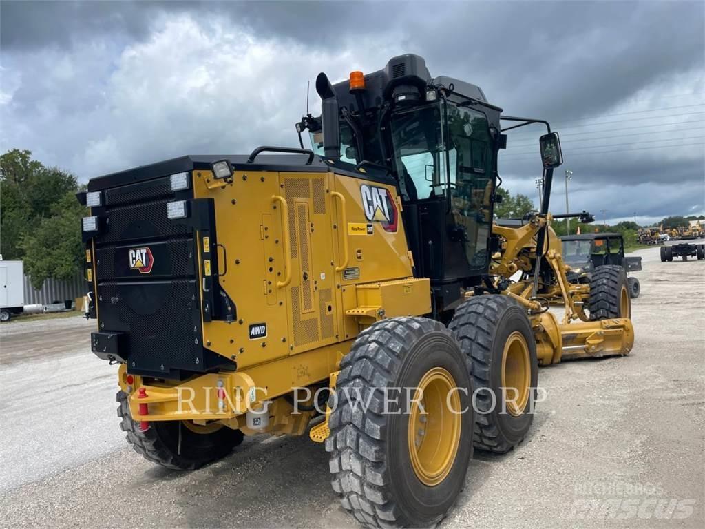 CAT 120 AWD CS Greiderid