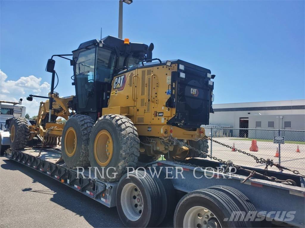 CAT 120 AWD CS Greiderid